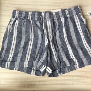 Old Navy Elastic Waist Stripped Shorts NWT